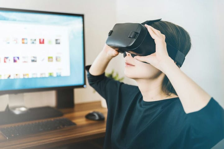 Ecommerce and Virtual Reality Guide - What you need to know about Ecommerce VR?
